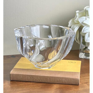 Orrefors Sweden Clear Cut Glass Crystal Bowl (Residence Panel Design)